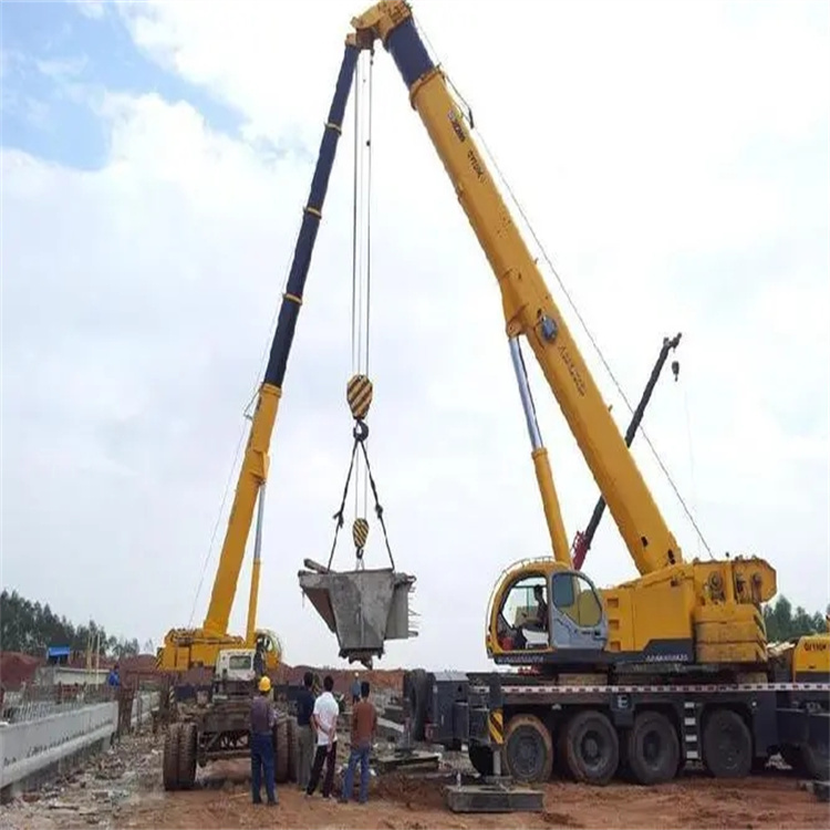 感城镇小型吊机出租电话|厂房设备吊装方案|24小时服务覆盖