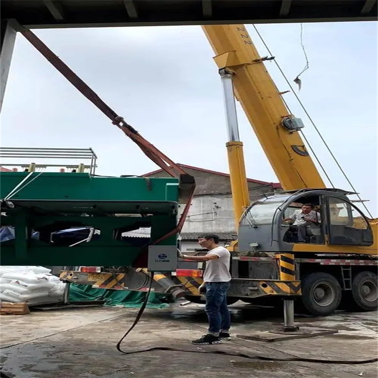 感城镇大吨位吊车租赁应急保障方案|化解突发吊装需求难题